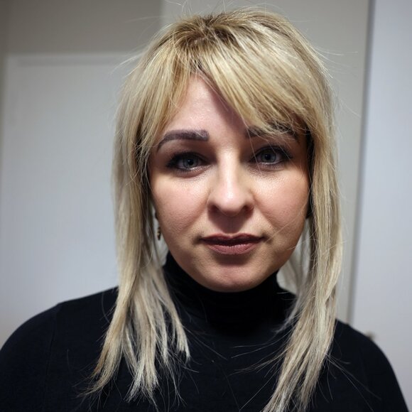 Blonde Silk Topper - Picture 2 of 6